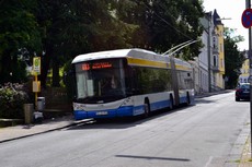 Oberleitungsbus.JPG